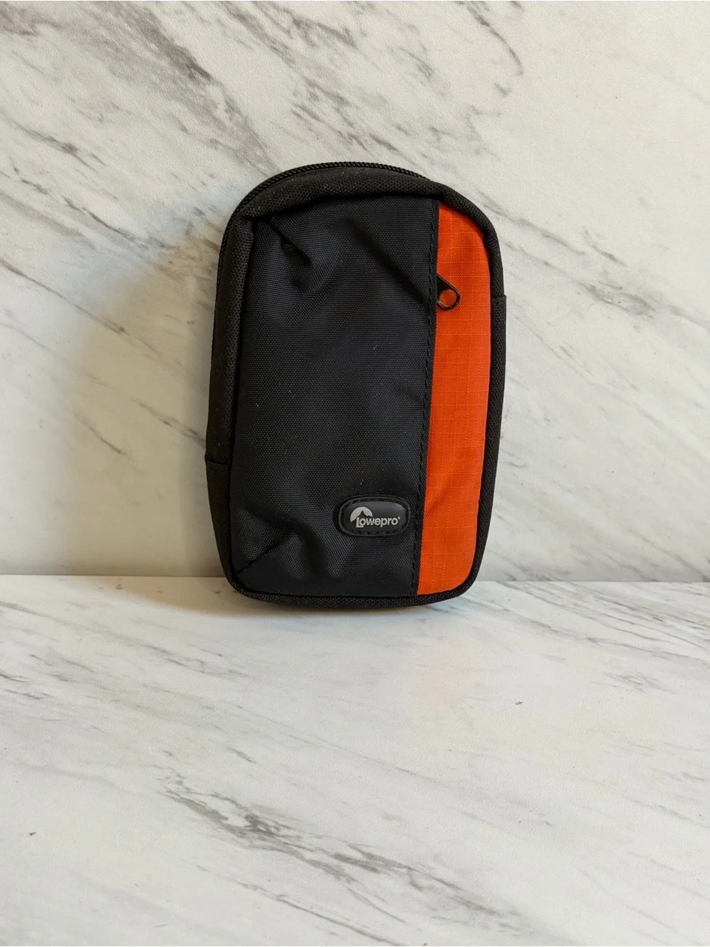 Lowepro Tahoe 10 Black Orange Zip Compact Camera Case Pouch Belt Loop